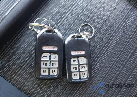 2018 Honda Odyssey Elite from USA, damaged, VIN 5FNRL6H99JB053576